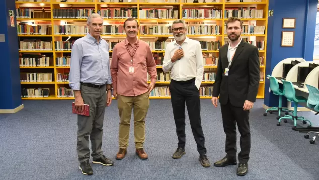 Lideranças da Companhia de Jesus visitam o Colégio Santo Inácio