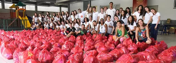 Campanha Natal MAIS Feliz e Solidário arrecada cerca de 4 toneladas de alimentos para famílias em situação de vulnerabilidade