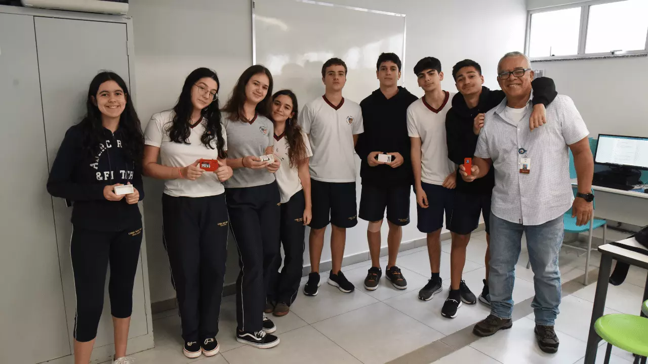 Estudantes do Ensino Médio usam inteligência artificial para criar mapa de calor do CSI